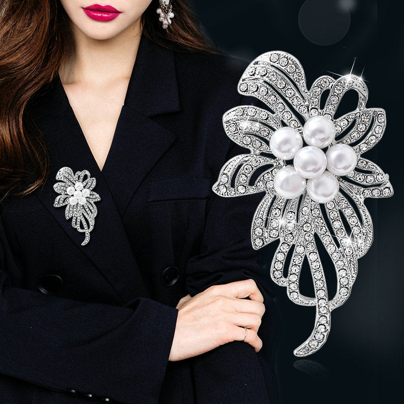 New 2021 Factory Direct Korean-Style Elegant Crystal All-match Brooch Gift Fashion Alloy Accessory Women&#39;s Corsage