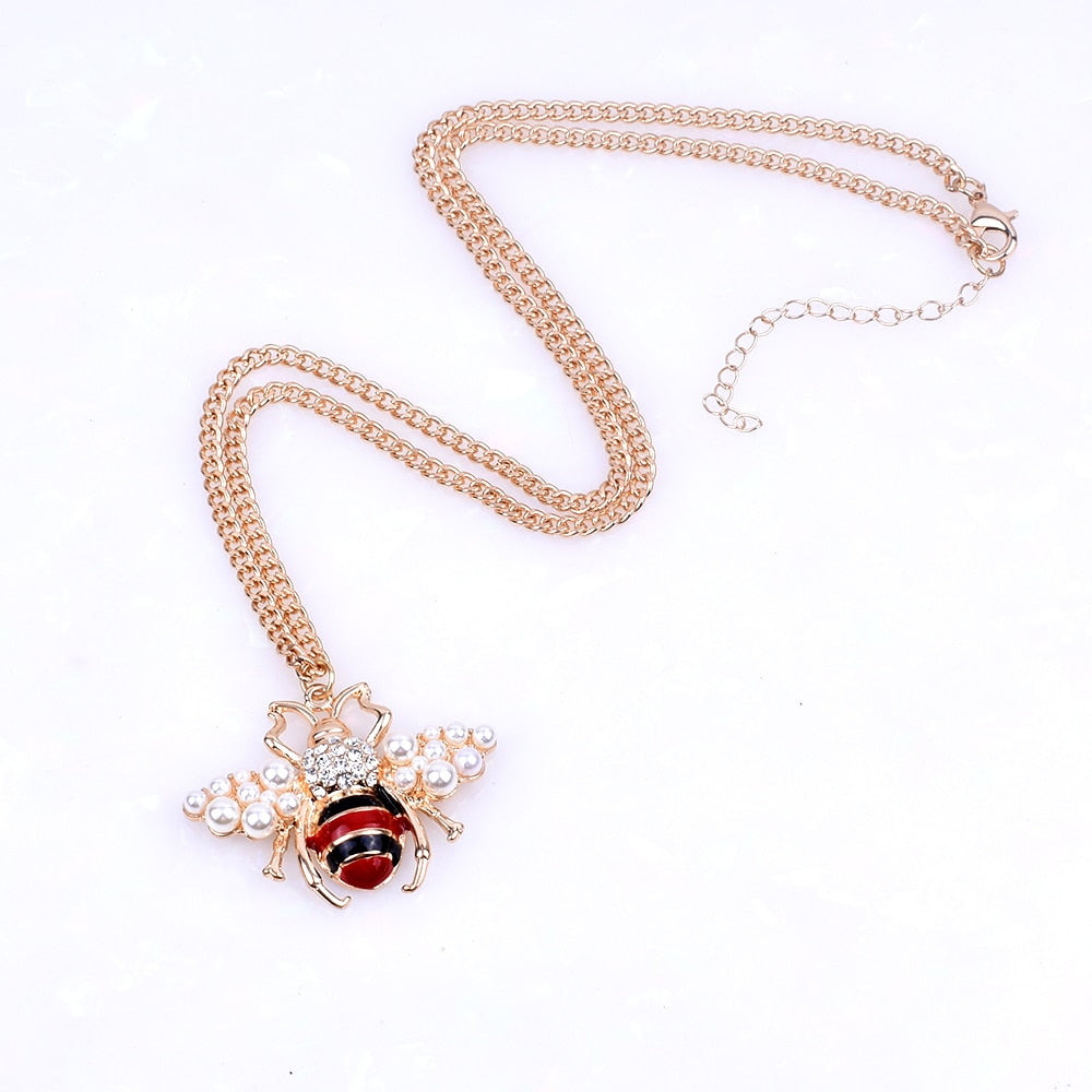 New Fashion Women Bee Pearl Crystal Necklace Jewelry Clothing Accessories Chain Alloy Non-oxidizing Necklace