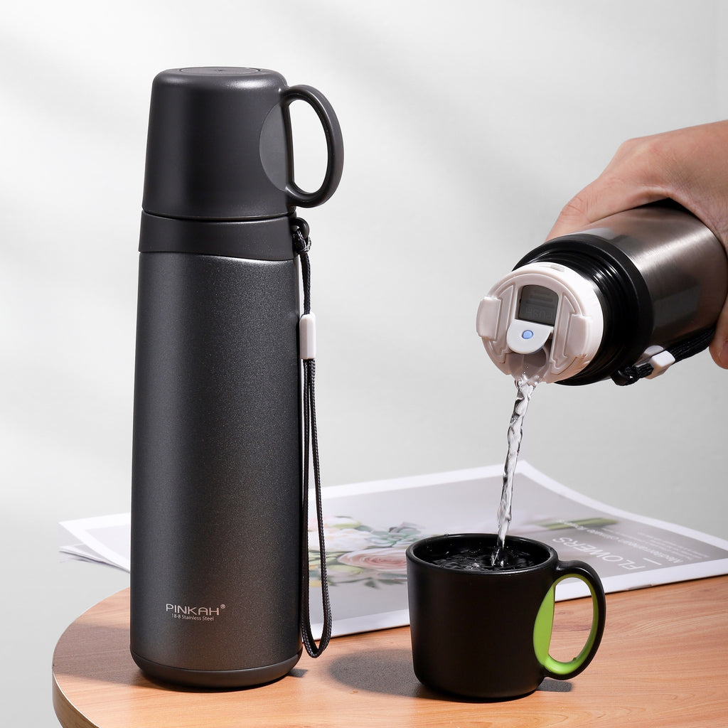 Stainless Steel Thermos Bottle: Your Perfect Travel Companion for Hot Coffee and Cold Drinks.