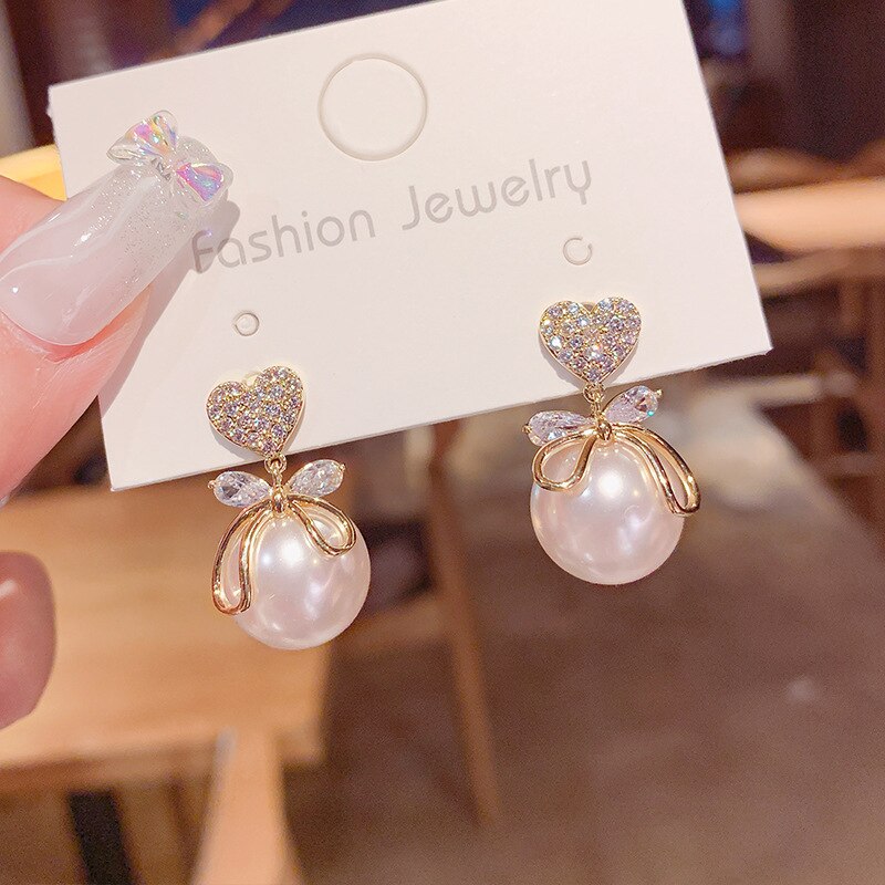 2022 New Arrival Korean Love Imitation Pearl Elegant Bow Dangle Earrings For Women Fashion Water Drop Crystal Pendant Jewelry