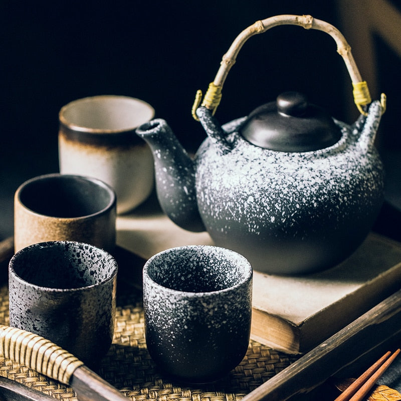 Handmade Ceramic Teacup: High-Temperature Fired Porcelain Coffee Cup in Chinese Retro Style