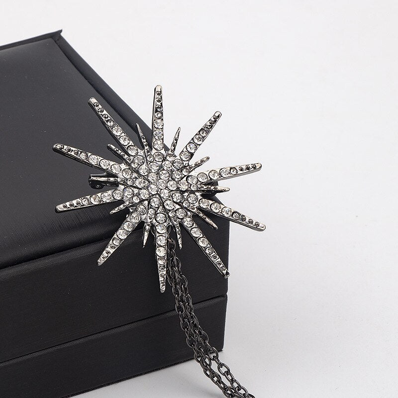 Fashion New Retro Metal Brooch Tassel Chain Men&#39;s Suit Six-awn Stars Snowflake Lapel Pins and Brooches Women and Men Accessories