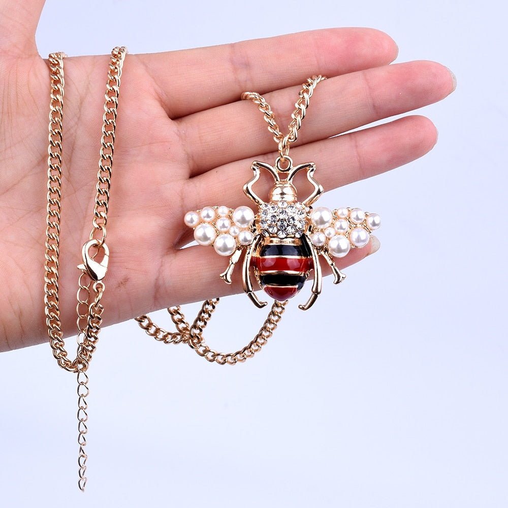 New Fashion Women Bee Pearl Crystal Necklace Jewelry Clothing Accessories Chain Alloy Non-oxidizing Necklace