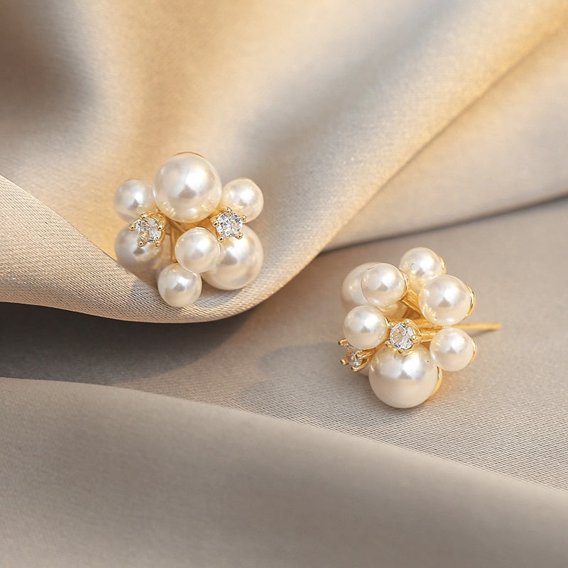 Fashion Jewelry for Women: Elegant Romantic Unique Fireworks Pearl Stud Earrings Lady Temperament Accessories.