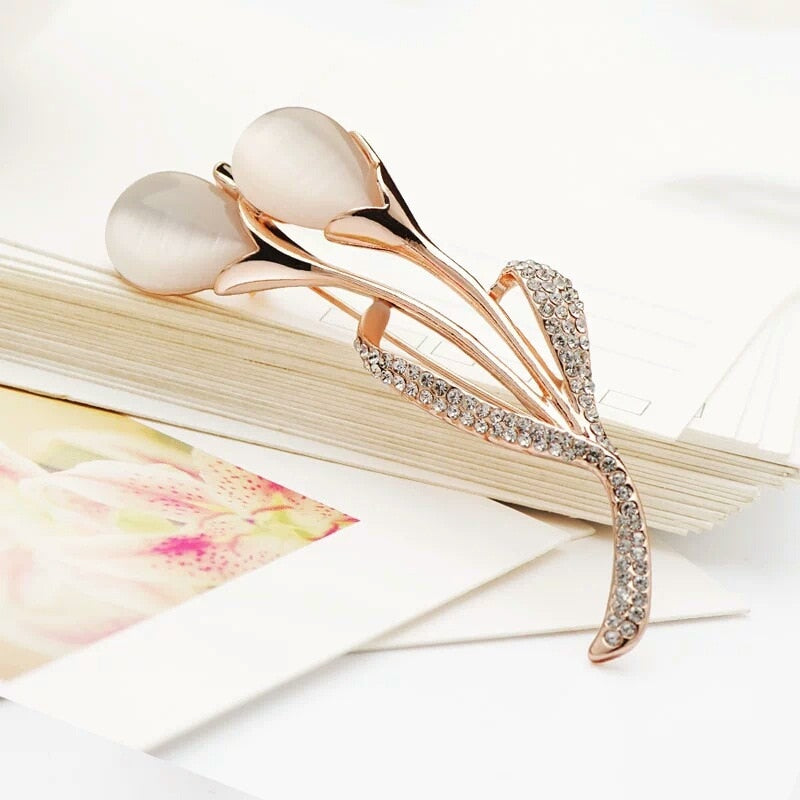 New 2021 Factory Direct Korean-Style Elegant Crystal All-match Brooch Gift Fashion Alloy Accessory Women&#39;s Corsage