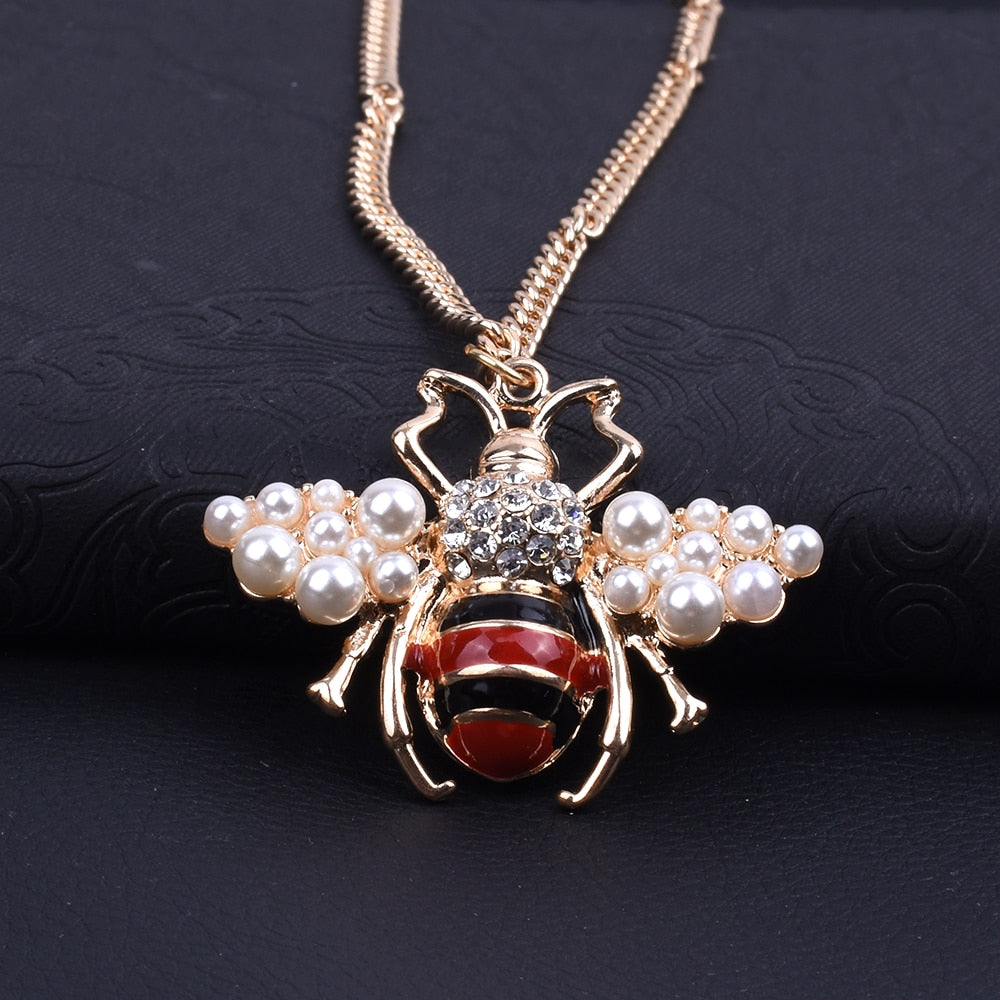 New Fashion Women Bee Pearl Crystal Necklace Jewelry Clothing Accessories Chain Alloy Non-oxidizing Necklace