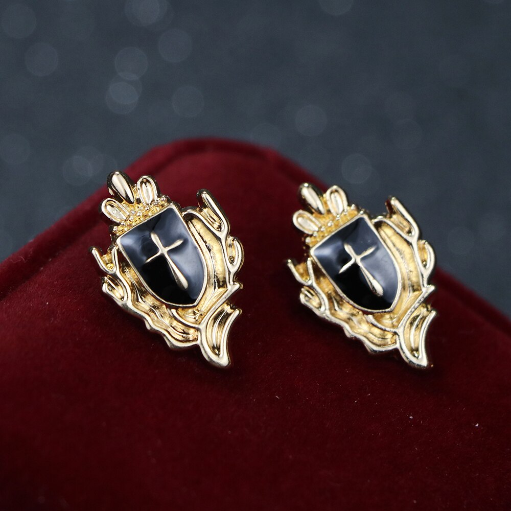 i-Remiel Vintage Fashion Triangle Shirt Collar Pin for Men and Women Hollowed Out Crown Brooch Corner Emblem Jewelry Accessories