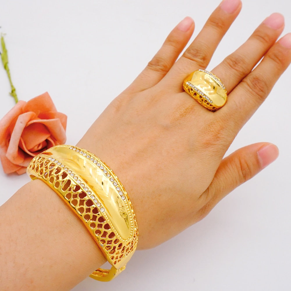 Fine Dubai Gold Color Hollow Out Flower Bracelet For Women African Bangle Ring Ethiopian Jewelry Bridal Wedding Gifts Party