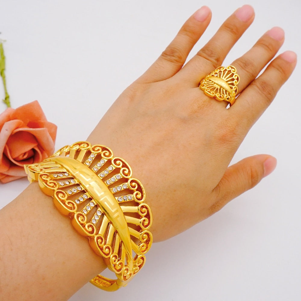 Fine Dubai Gold Color Hollow Out Flower Bracelet For Women African Bangle Ring Ethiopian Jewelry Bridal Wedding Gifts Party