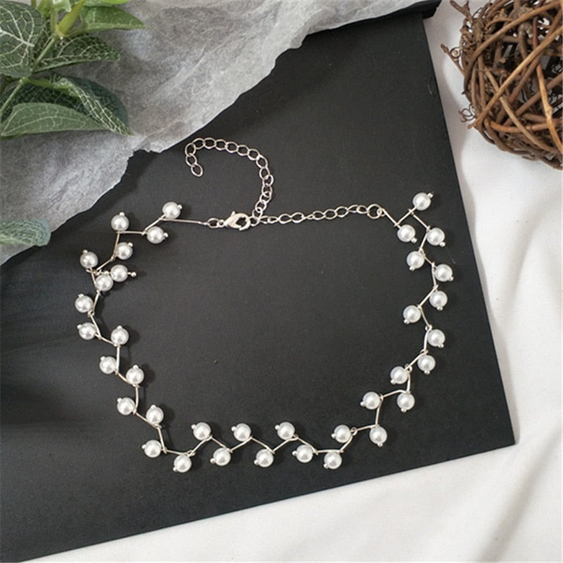 Europe and the United States popular light luxury baroque wind natural pearl necklace, stylish women&#39;s necklace temperament