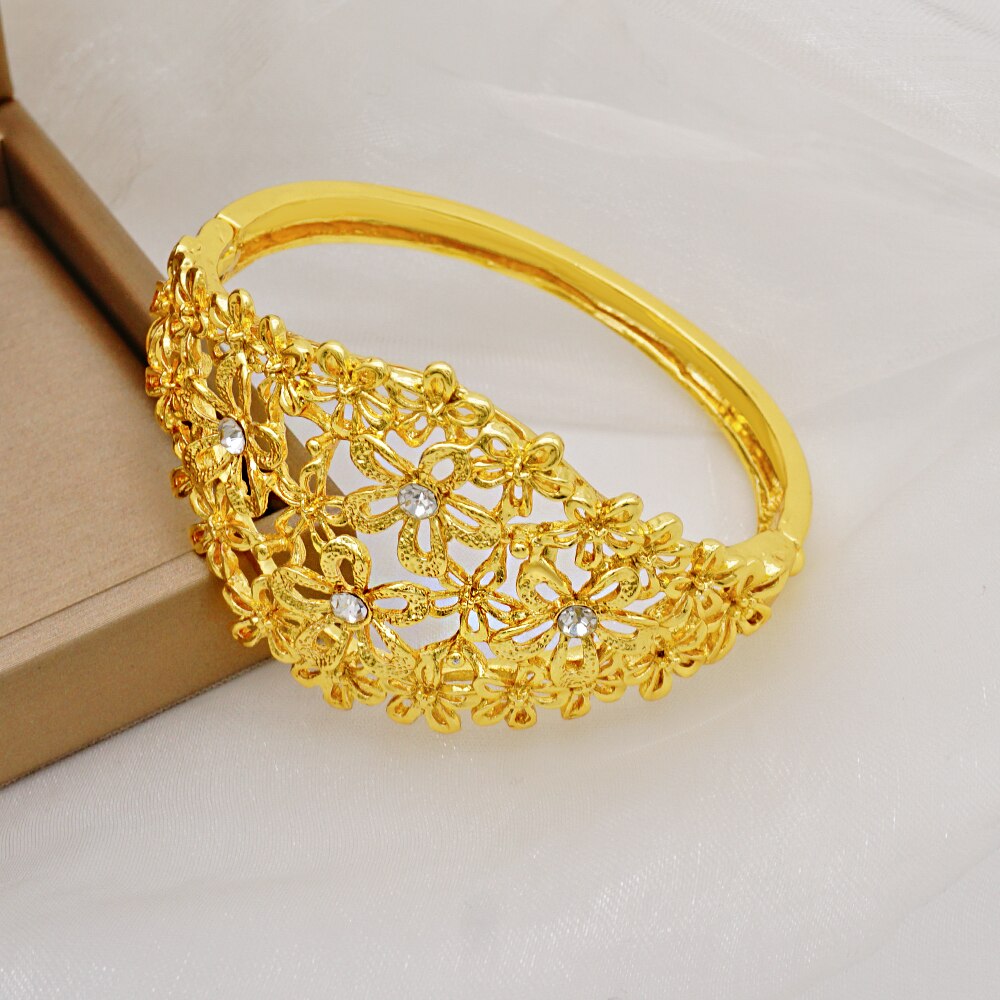 Fine Dubai Gold Color Hollow Out Flower Bracelet For Women African Bangle Ring Ethiopian Jewelry Bridal Wedding Gifts Party