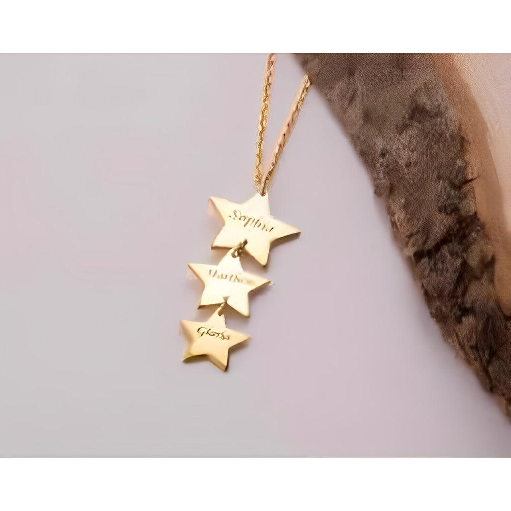 STAR PERSONALISED NAME GOLD PLATED PENDANT.