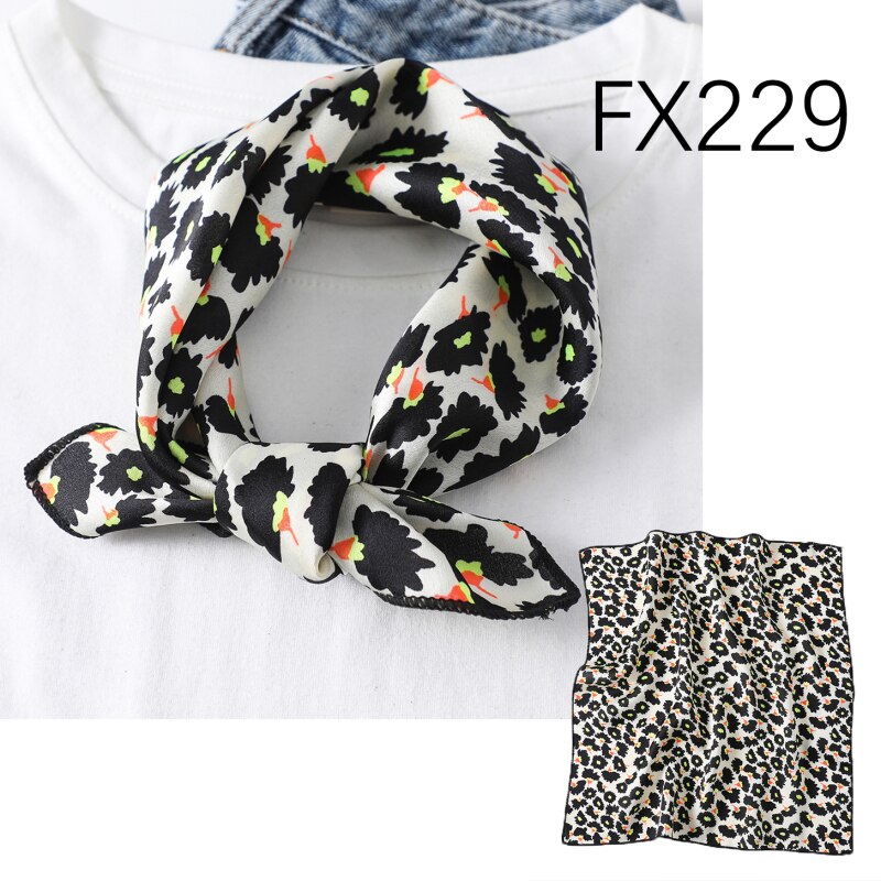 Lady Hair Scarf for Women Fashion Print Small Satin Silk Square Scarves Design Hairbands Bandana Foulard Accessories Summer 2022