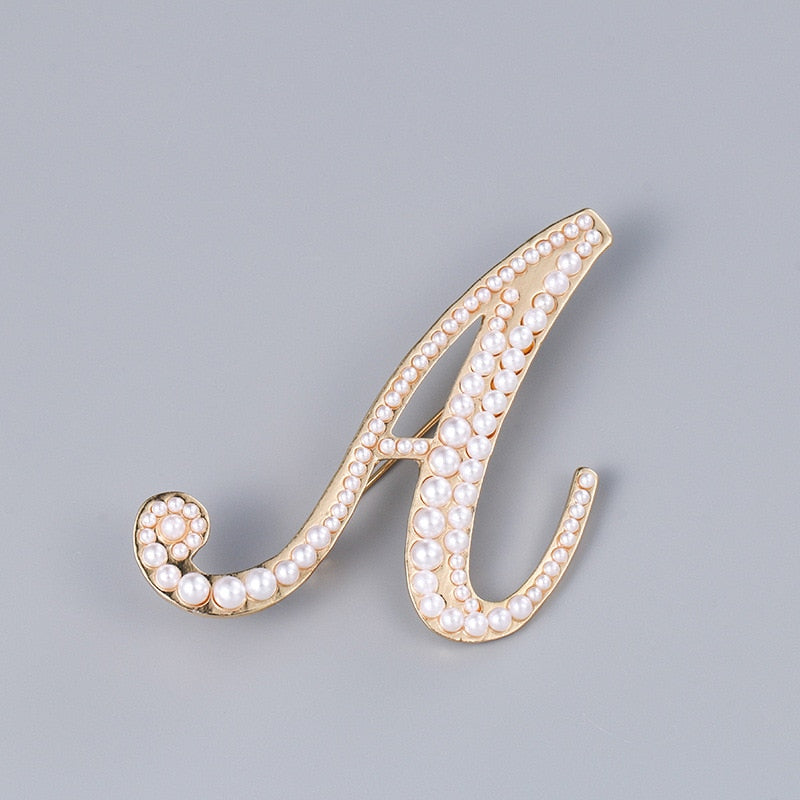 Fashion English Letters A K D Pearl Brooches  Lapel Pins Female Corsage Luxury Jewelry Gifts for Women Accessories