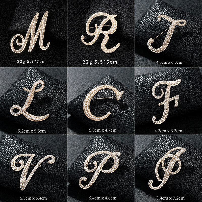 Fashion English Letters A K D Pearl Brooches  Lapel Pins Female Corsage Luxury Jewelry Gifts for Women Accessories