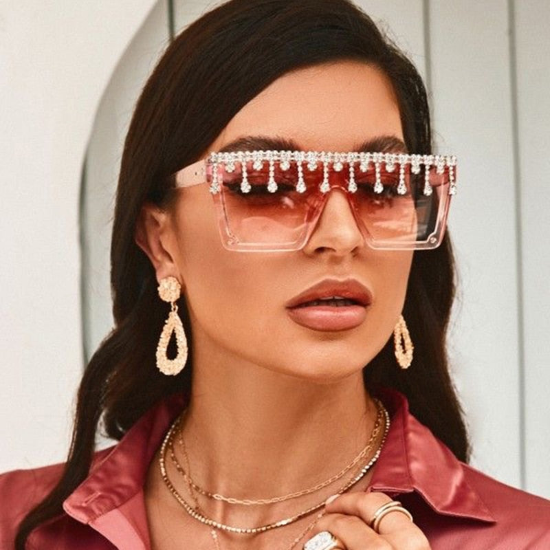 Fashion Square Sunglasses Women 2020 Wholesale Tassel Sunglasses Men Oversized Glasses Shades UV400 Oculos