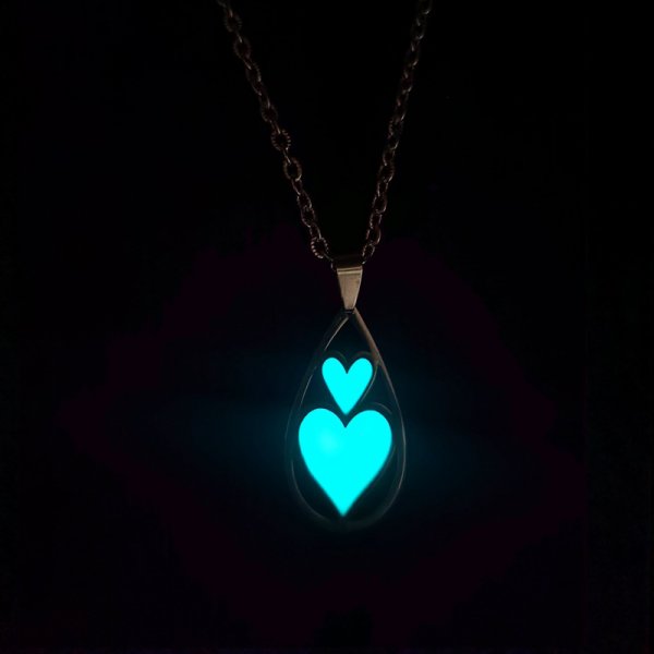 New Simple Luminous Beads Necklace Glowing Night Round Star Heart Pendant Glow In The Dark Necklace for Men Women Hallowen Gifts