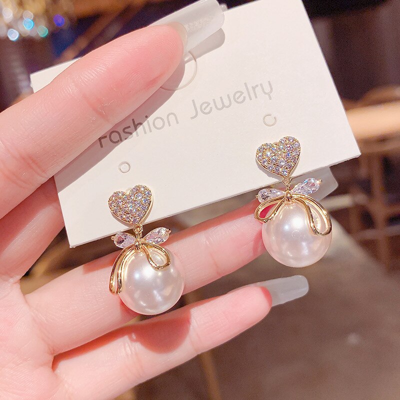 2022 New Arrival Korean Love Imitation Pearl Elegant Bow Dangle Earrings For Women Fashion Water Drop Crystal Pendant Jewelry