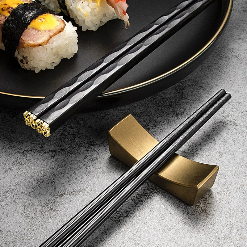 5 Pairs Japanese Chinese Chopsticks Food Sushi Sticks Reusable Korean Chopsticks Set Metal Alloy Tableware Palillos Chinos