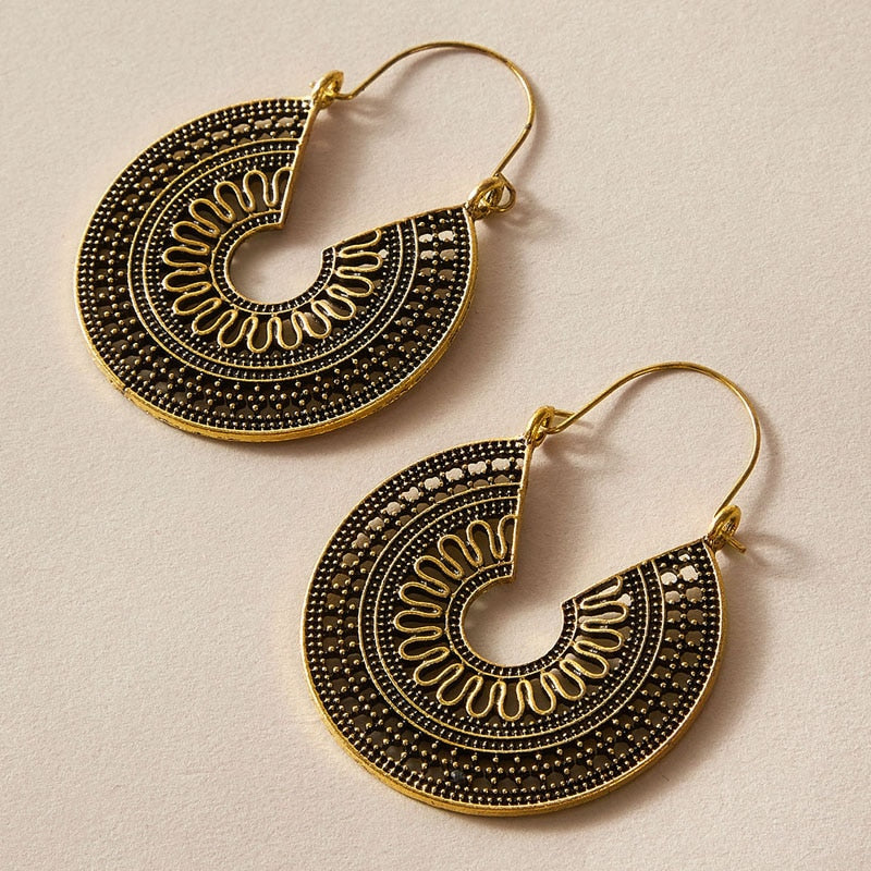 HuaTang Vintage Gold Silver Color Drop Earrings for Women Boho Geometric Carved Earrings Female Indian Ethnic Jewelry brincos