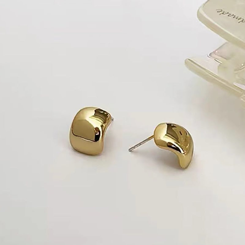 Simple Pea Shaped Copper Alloy Gold Color Drop Earrings For Woman 2021 Korean Fashion Jewelry Goth Party Girls Unusual Accessory