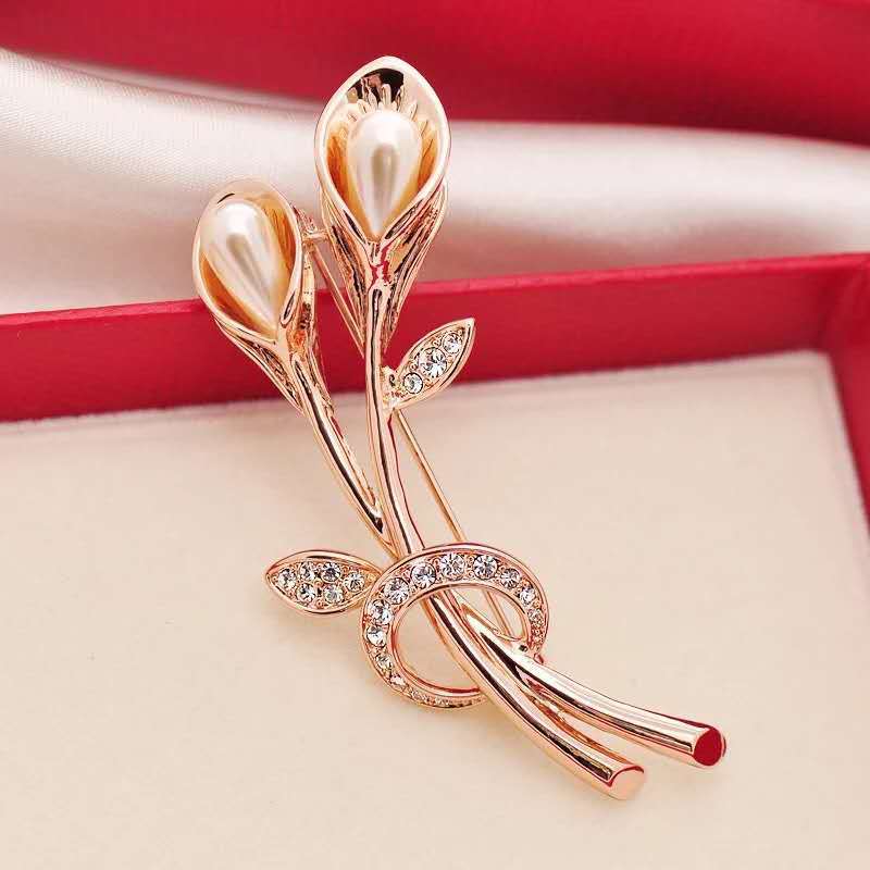 New 2021 Factory Direct Korean-Style Elegant Crystal All-match Brooch Gift Fashion Alloy Accessory Women&#39;s Corsage