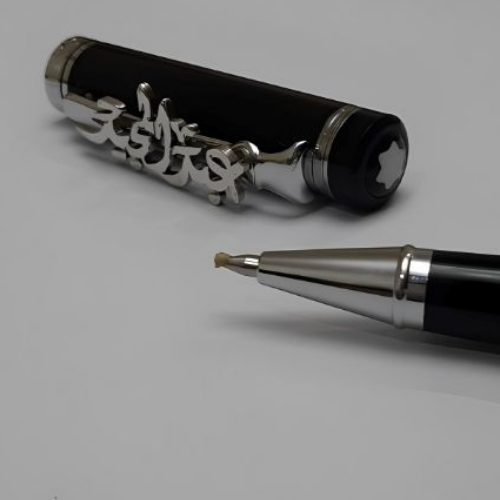 Silver Customized Name  Pen Peronlized Gift for all Bithdays, Valentines قلم فضة بالاسم للهدايا الخاصة و المميزة.