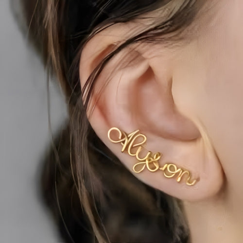 AALIA JEWELRIES Straight, high-quality gold-plated customized Personalized name stud earrings.