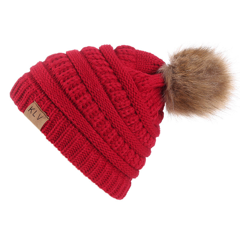 Women's elegant wool warm hat. Beautiful look soft material.