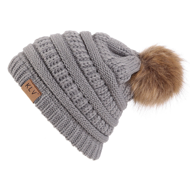 Women's elegant wool warm hat. Beautiful look soft material.