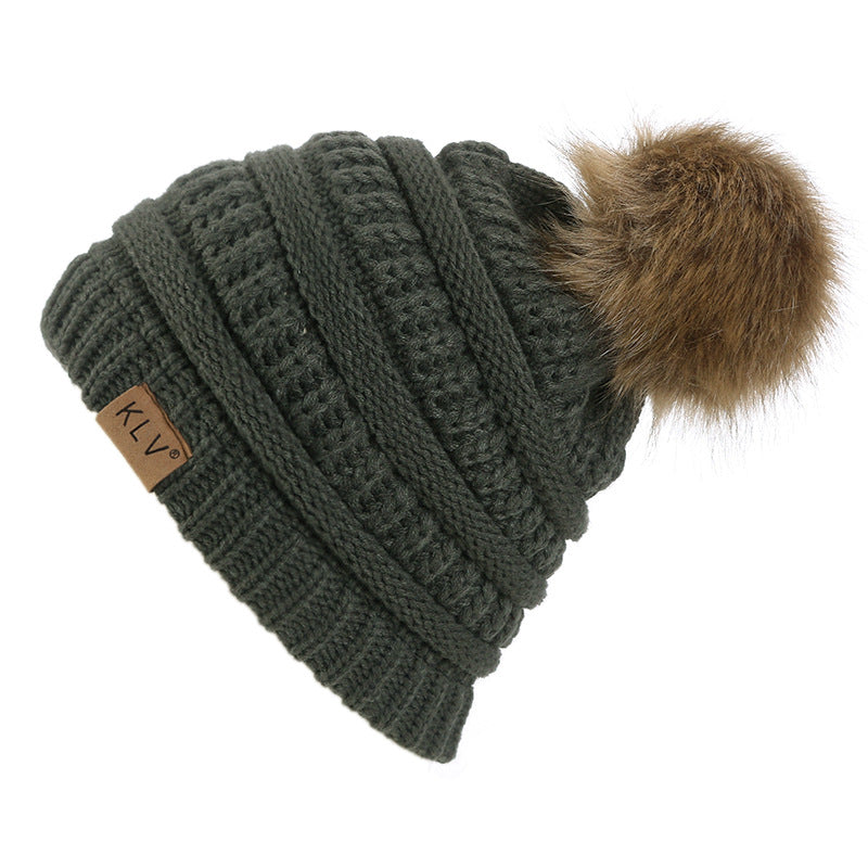 Women's elegant wool warm hat. Beautiful look soft material.