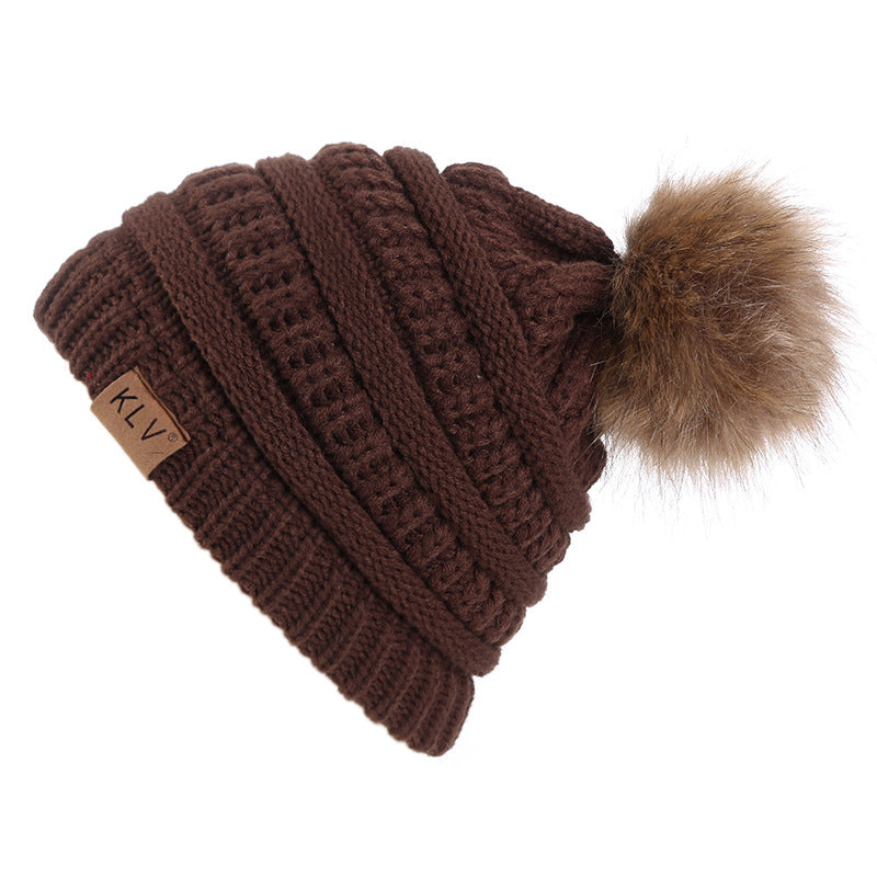 Women's elegant wool warm hat. Beautiful look soft material.