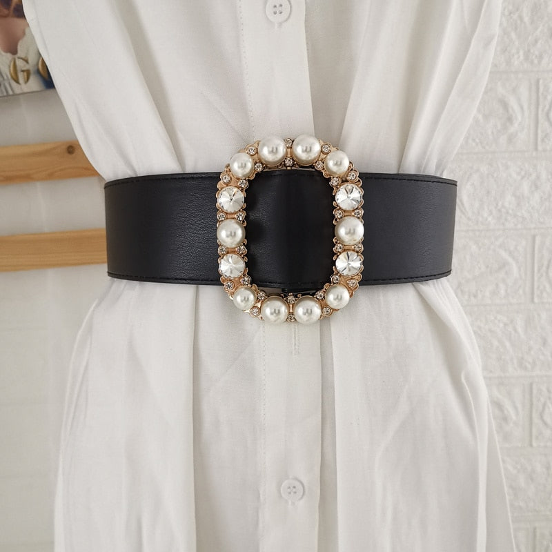 Luxury Crystal Pearl Gold Buckle Belts for Women HOT Wide Solid PU Leather Belt Black Dress Waistbands Lady Gifts No Pin Belt