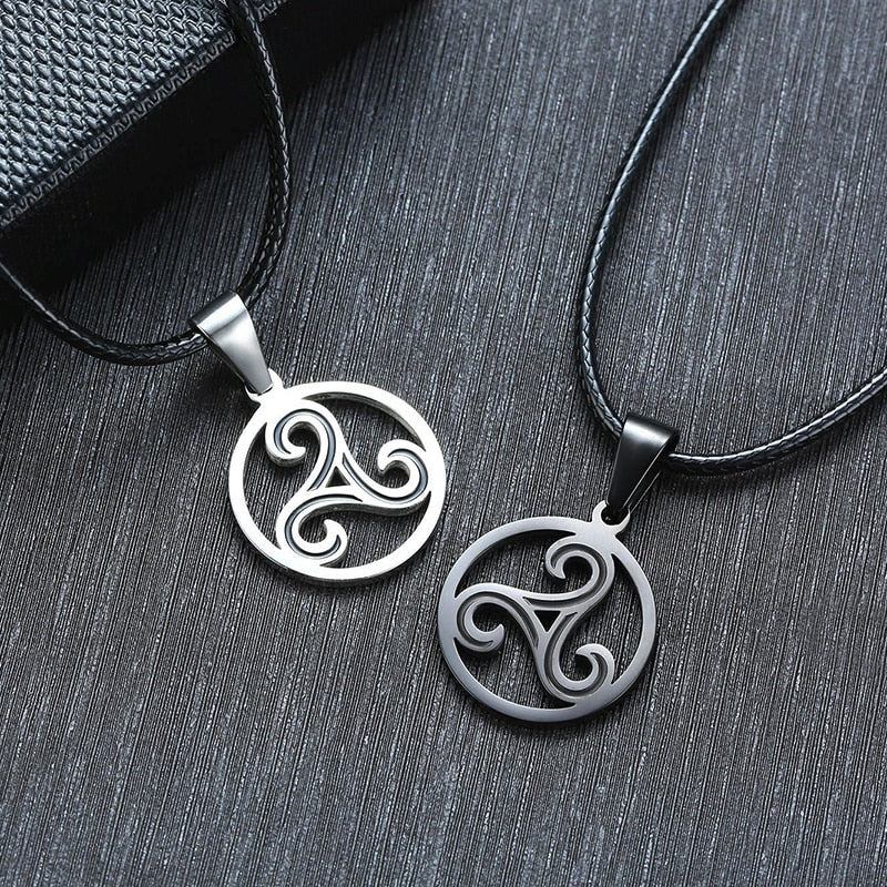 TRISKELE MEN NECKLACE STAINLESS STEEL TRISKELION TRIPLE SPIRAL PENDANT JEWELRY GIFTS FOR ATHLETES