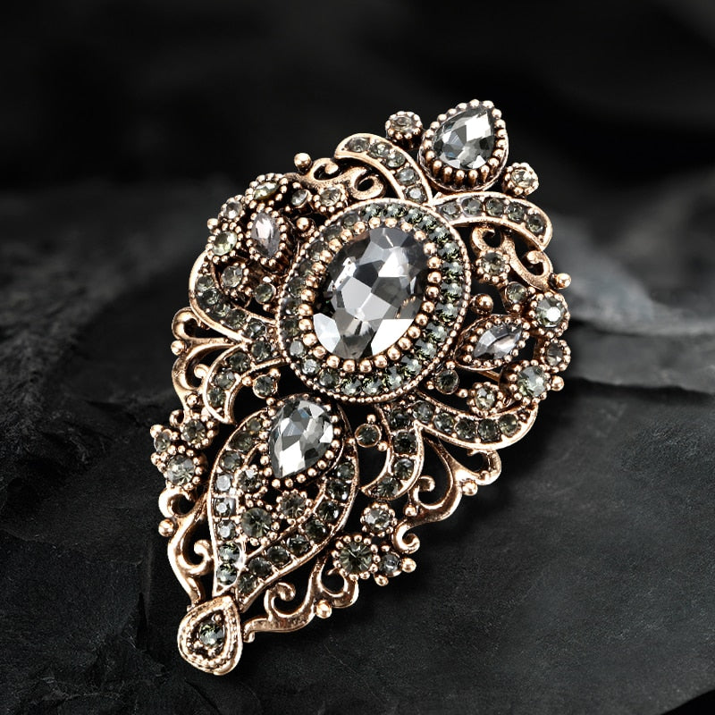 Kinel 2021 Fashion Vintage Gray Crystal Women Brooch Pin Gold Plating Arabesque Rhinestone Turkish Brooch Lapel Scarf Broches