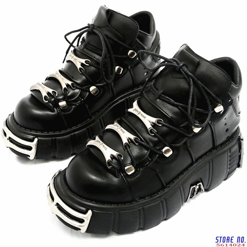 Latest Women Shoes. Women's Punk Style Sneakers - White Plus Velvet, Size 35 to 45 - Casual Lace-Up Flats with 6CM Platform and Metal Decor - Top-Rated Female Creepers and Tenis Feminino