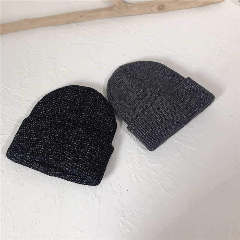 Unisex Autumn and Winter Hats. Trendy Reflective Knitted warming nice looking Hats.